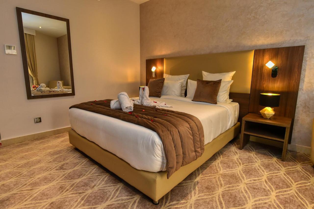 Bir El Djir Mf Hotel Oran מראה חיצוני תמונה