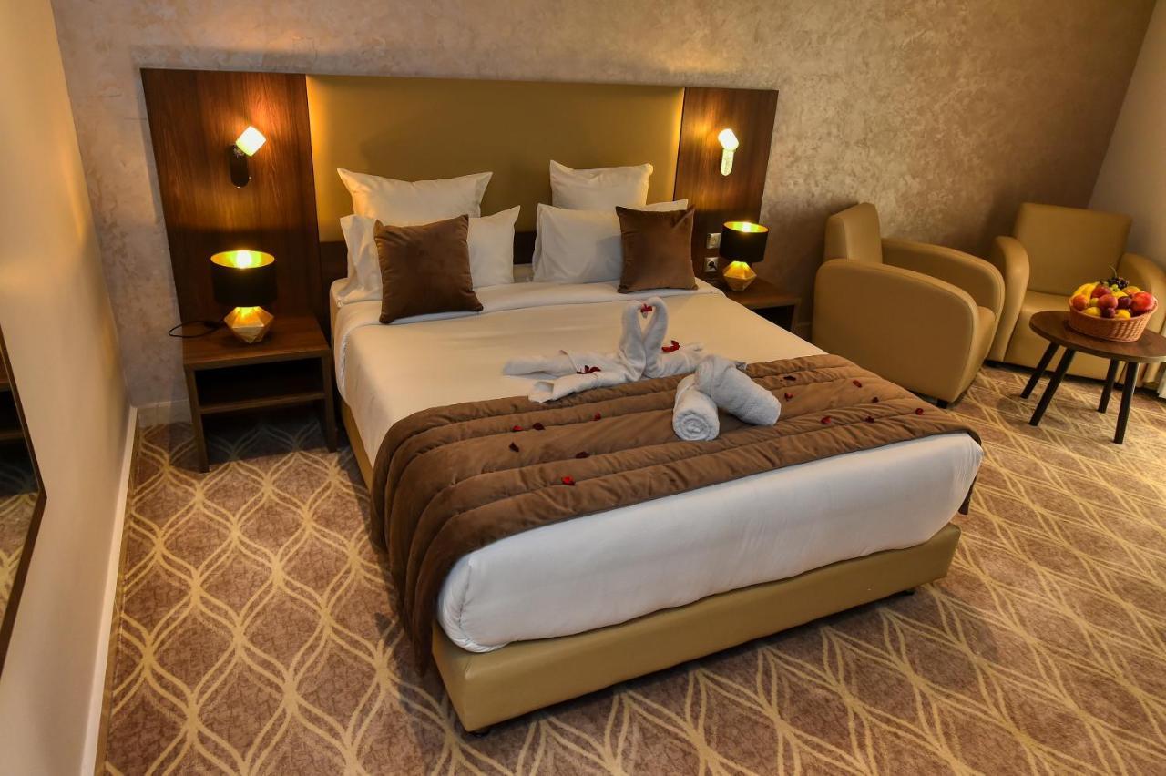 Bir El Djir Mf Hotel Oran מראה חיצוני תמונה