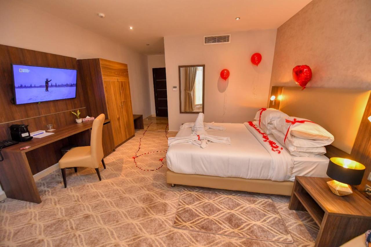 Bir El Djir Mf Hotel Oran מראה חיצוני תמונה
